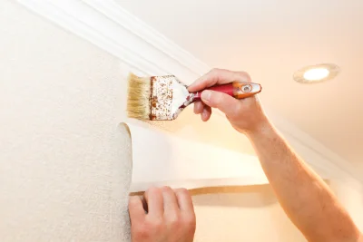 Pose de papier peint à la Motte-Tilly — revêtements muraux et toiles de verre